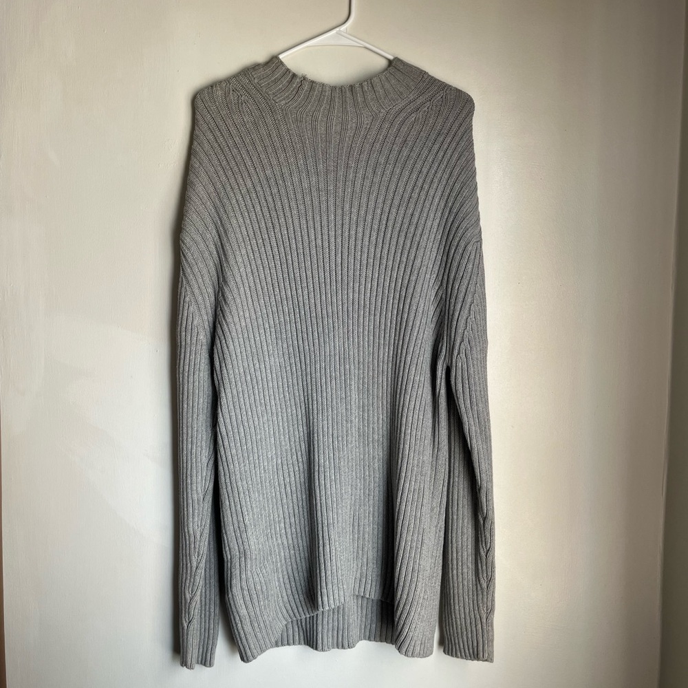 St. John's Bay Men's Light Gray Turtleneck Sweater